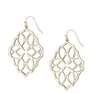 Natalie Wood large gold filigree earrings